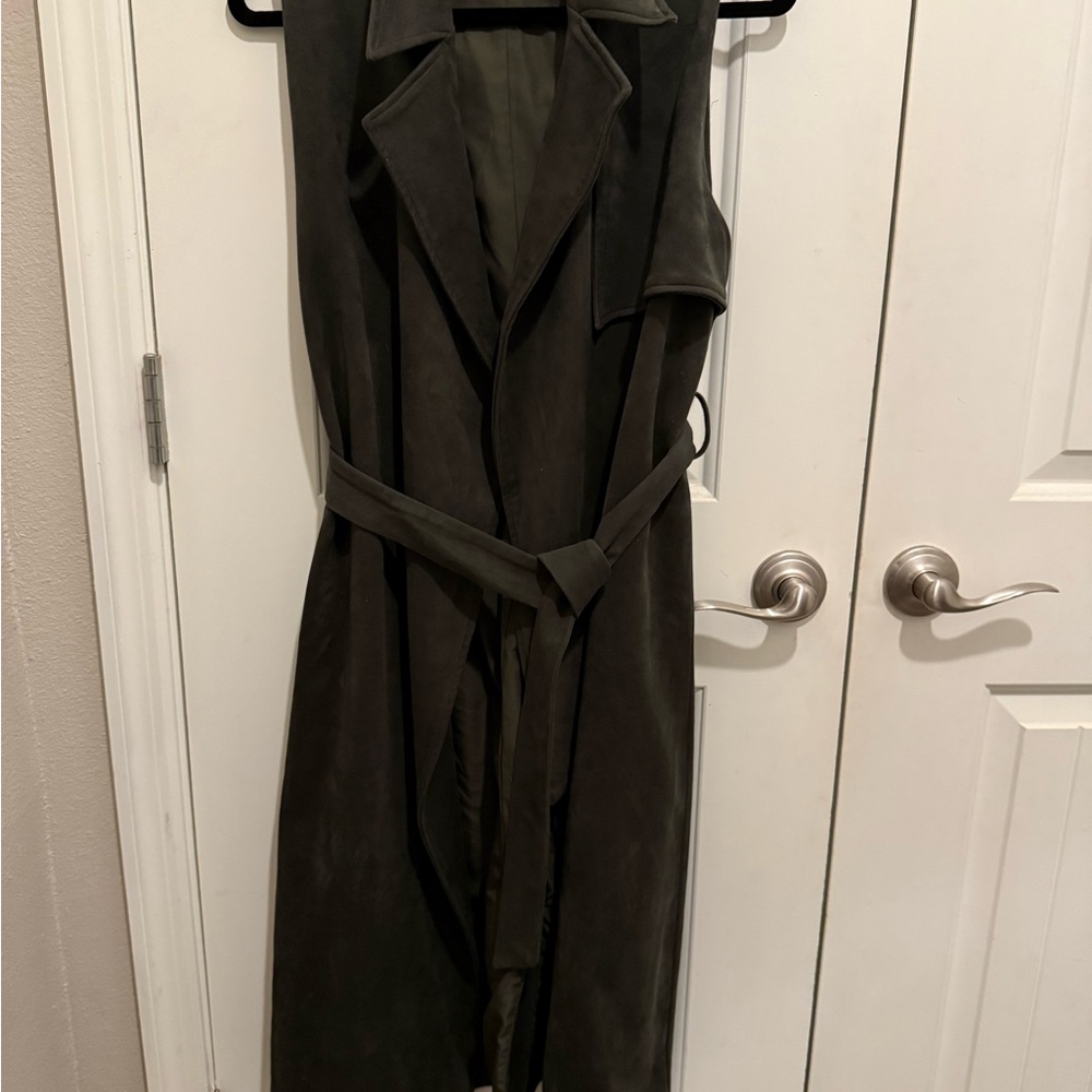 Who What Wear Olive Sleeveless Coat